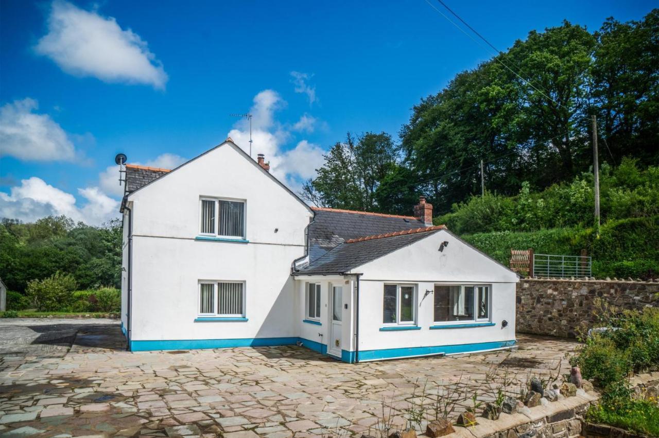 Tucking Mill - 3 Bedroom Holiday Home - Stepaside Stepaside  Exterior photo